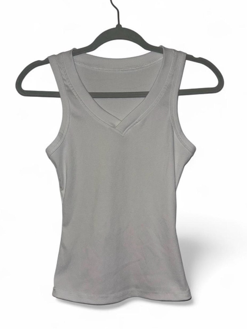 SHEIN Light Gray V-Neck Ribbed Tank Top